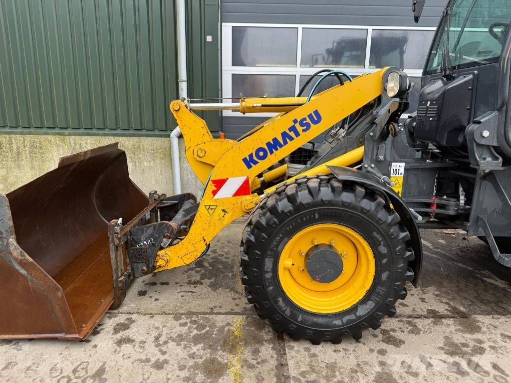 Komatsu WA 80 M-8 Ładowarki kołowe