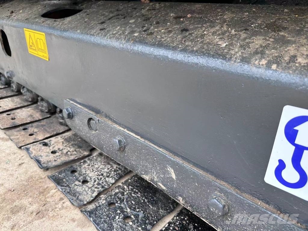 Komatsu PC 55 MR Εκσκαφάκι (διαβολάκι) < 7t
