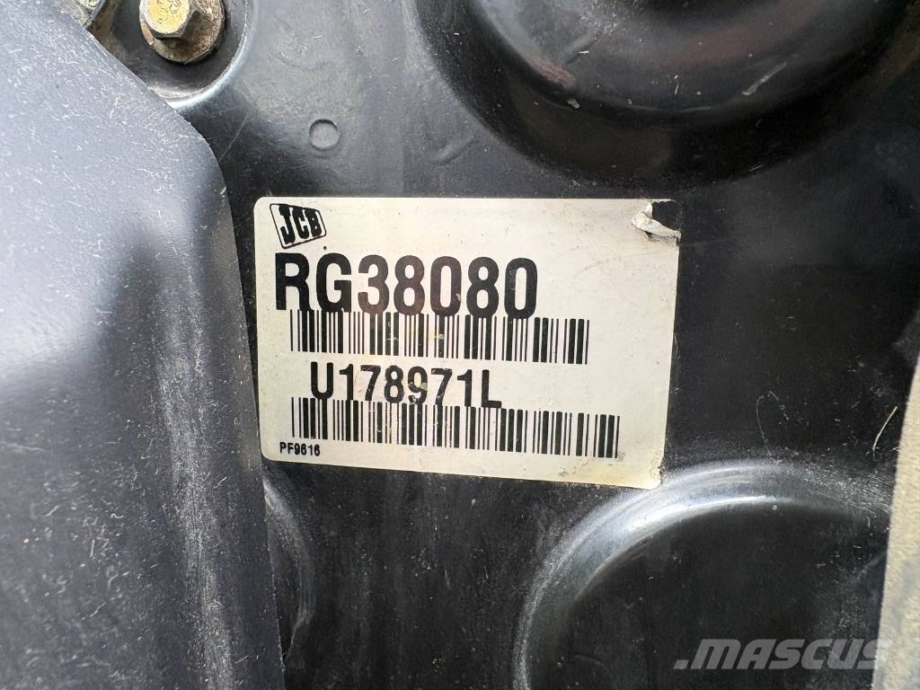 JCB 540-170 مناولات متداخلة