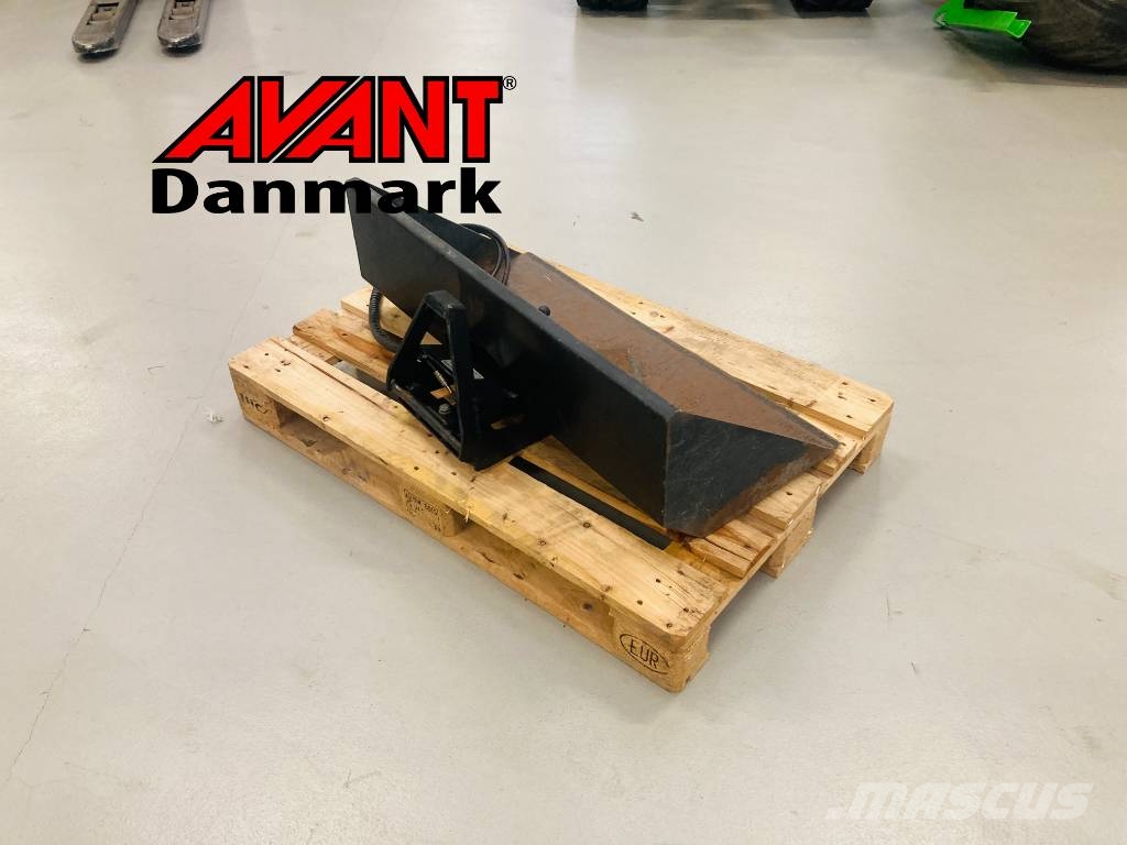 Egholm Skovl med tip 100 cm Egyéb kommunális gépek