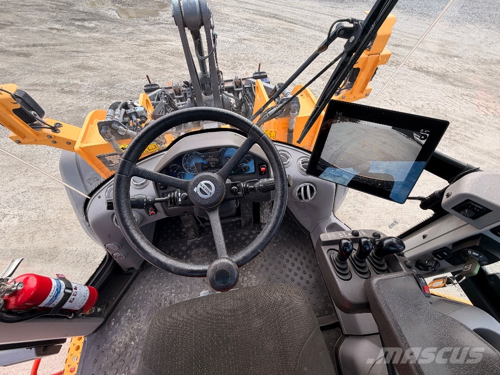 Volvo L 110 H 輪胎式裝載機