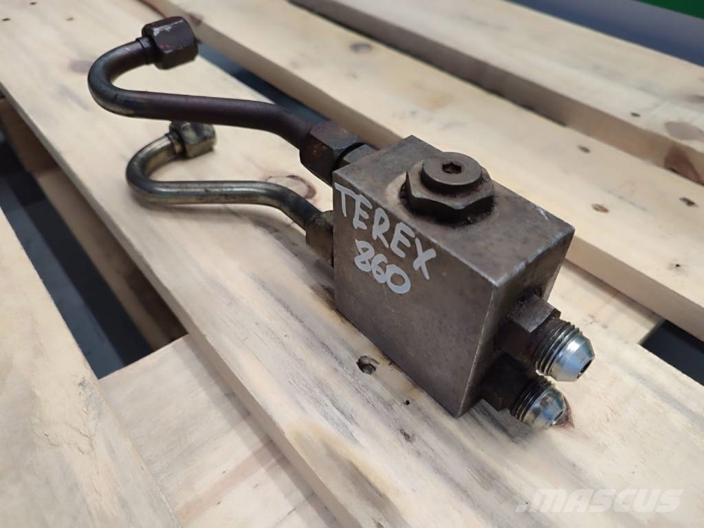Terex OFCO18060C0008 Terex 860 hydraulic valve Хидравлични