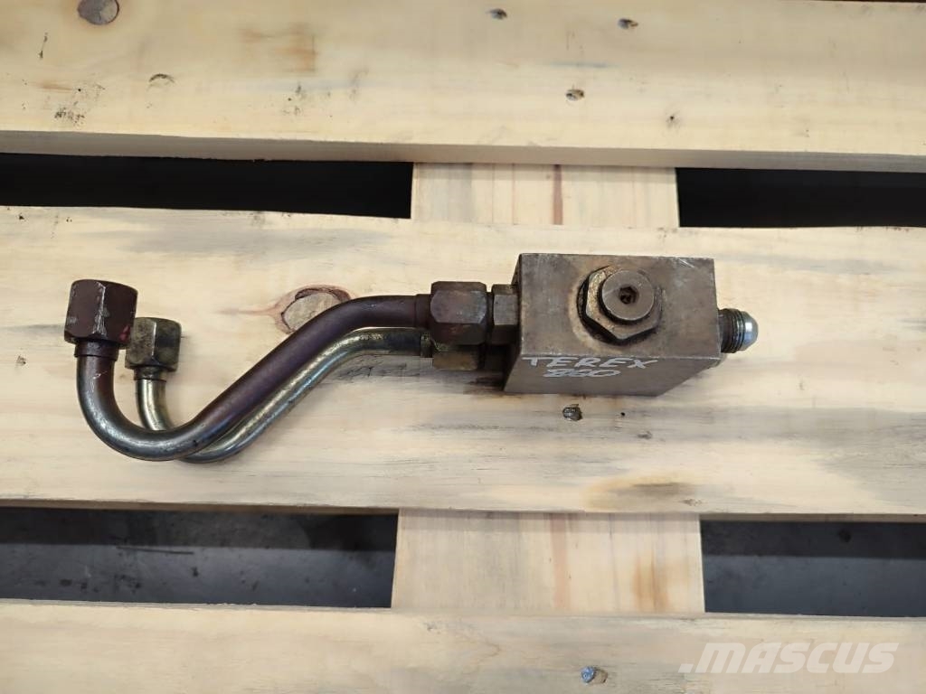 Terex OFCO18060C0008 Terex 860 hydraulic valve Хидравлични