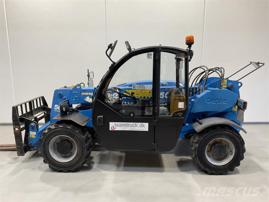 Genie GTH2506 Teleszkópos emelők