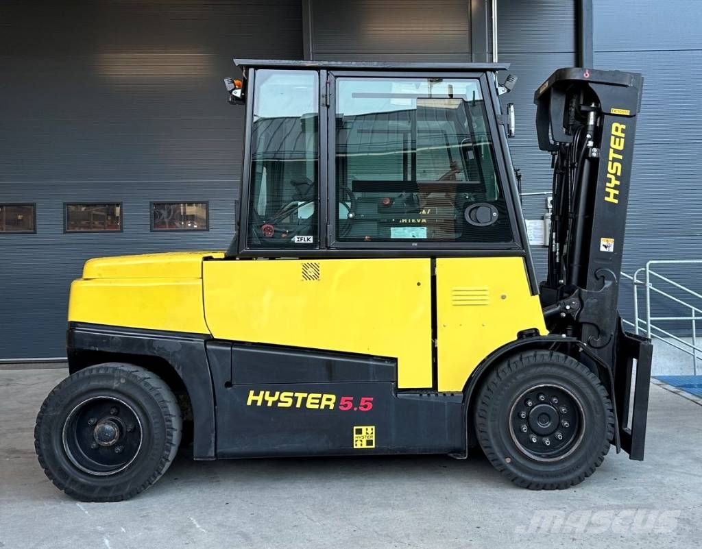 Hyster J5.5XN6 konttikone (Vuokrataan / Rent) Carretillas de horquilla eléctrica
