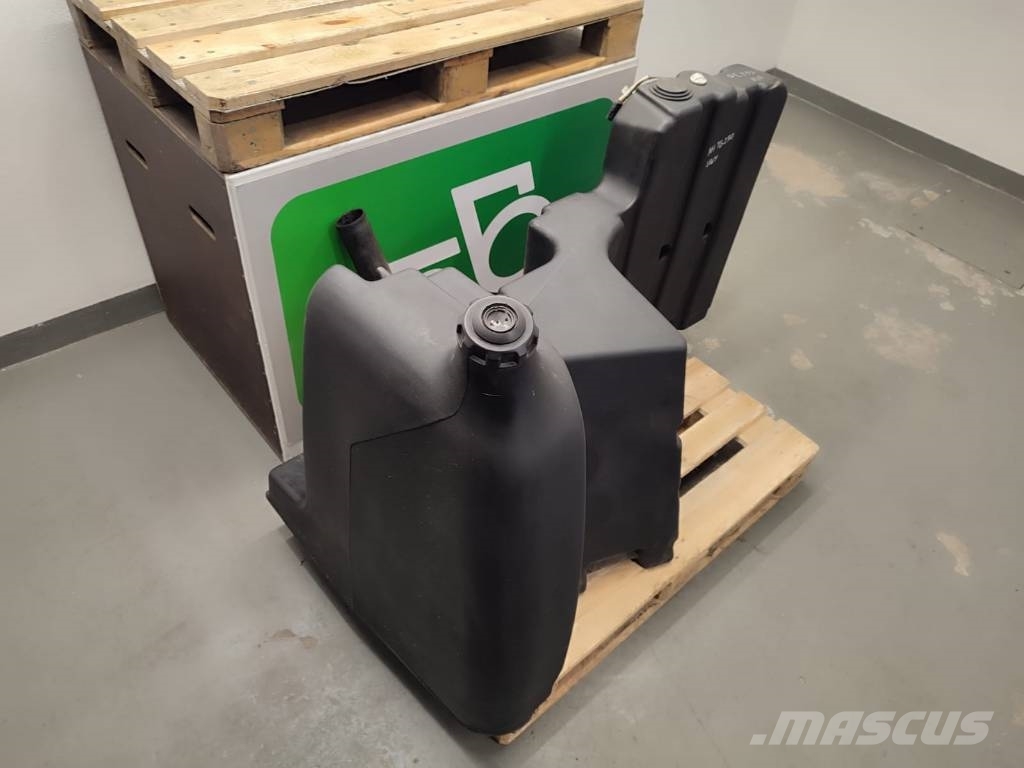 New Holland Fuel tank 255029A5 New Holland TG 230 Dzinēji