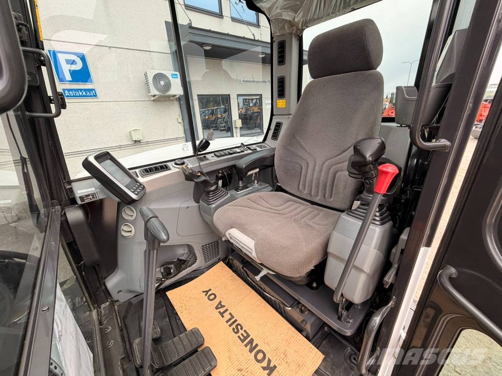 Bobcat E 85 Engcon pihdeillä Midikaivukoneet 7t - 12t