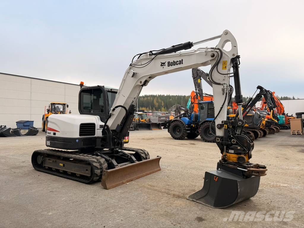 Bobcat E 85 Engcon pihdeillä Midikaivukoneet 7t - 12t