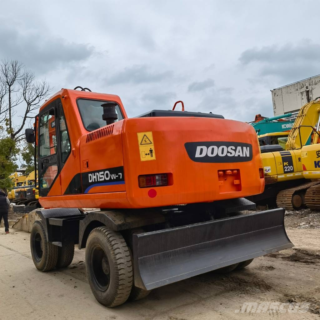 Doosan DH150W-7 Wielgraafmachines