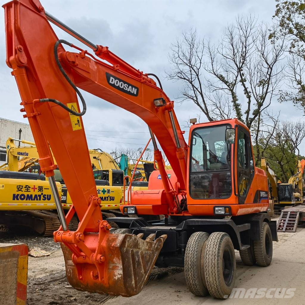 Doosan DH150W-7 Wielgraafmachines