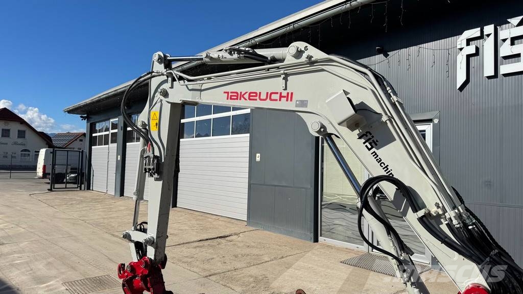 Takeuchi TB240 - POWERTILT - 4X BUCKETS - 2016 YEAR Mini excavators < 7t (Mini diggers)