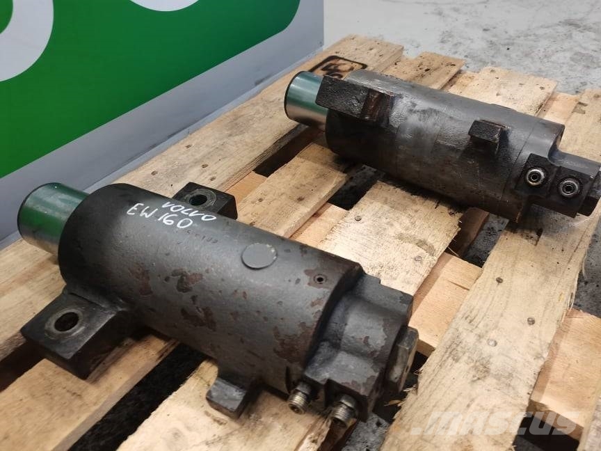 Volvo EW 160B Axle stabilization cylinder Hidraulika