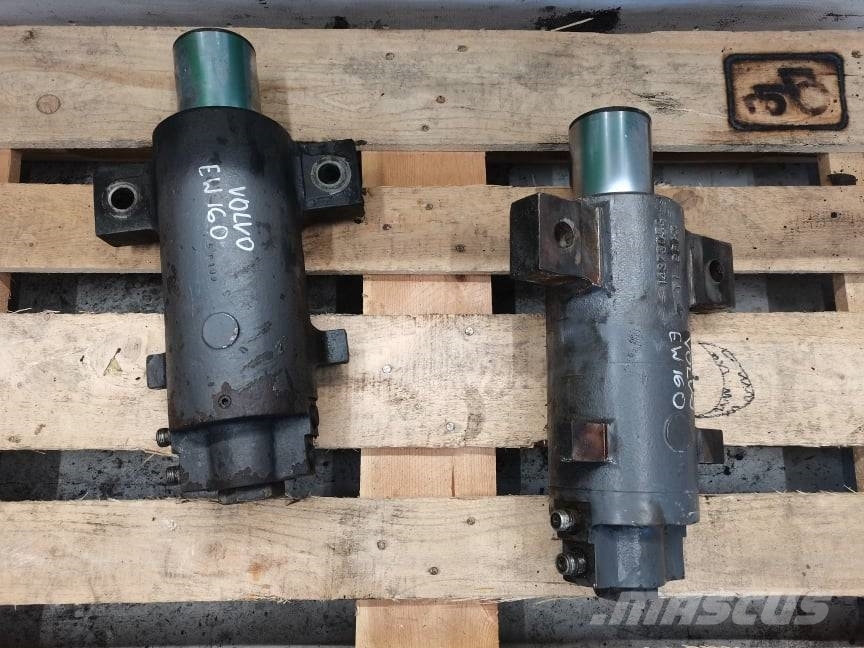 Volvo EW 160B Axle stabilization cylinder Hidraulika