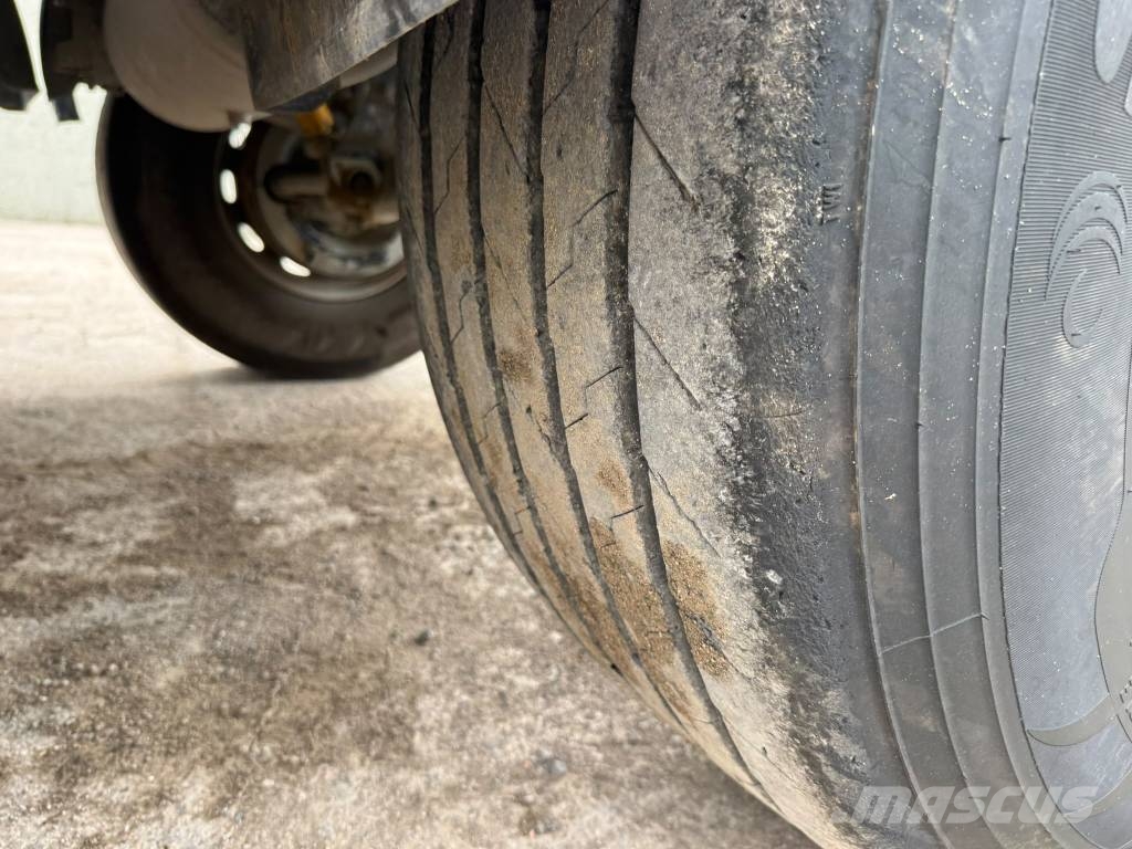 Lecinena S3NA نصف مقطورات قلابة