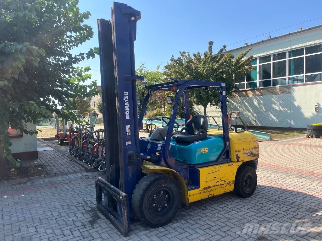 Komatsu FG45T-7 LEO V-3046 Plinski viličari