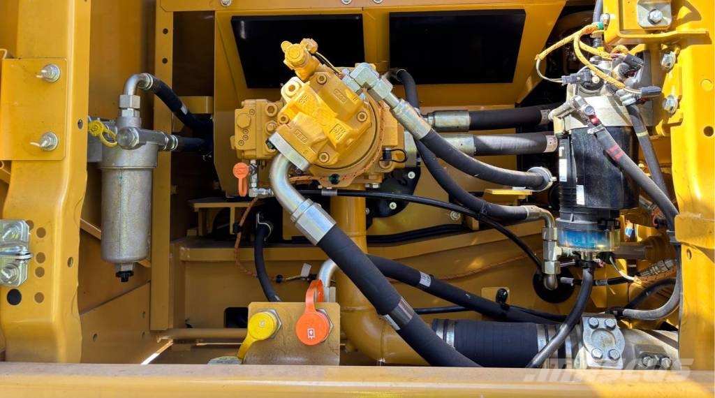 CAT 336 (New / Non CE Certified) Crawler excavators