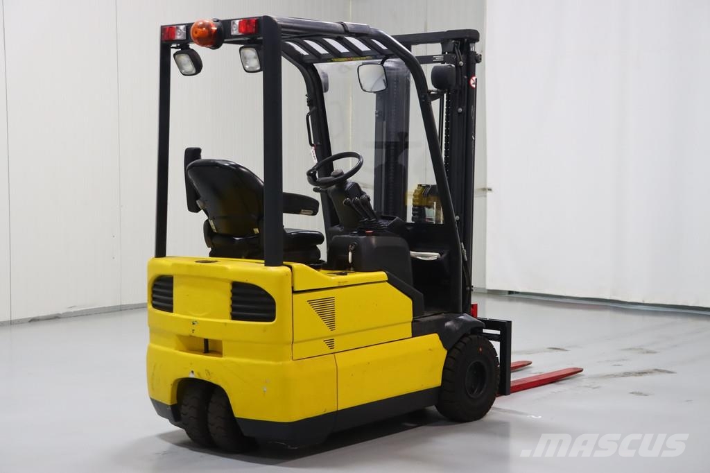 Komatsu FB15M2R Електрически вилични кари-повдигачи