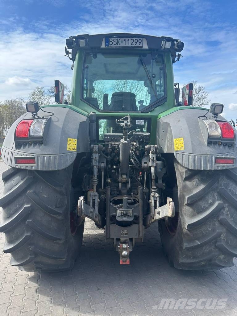 Fendt 933 Vario SCR Profi Plus Traktory
