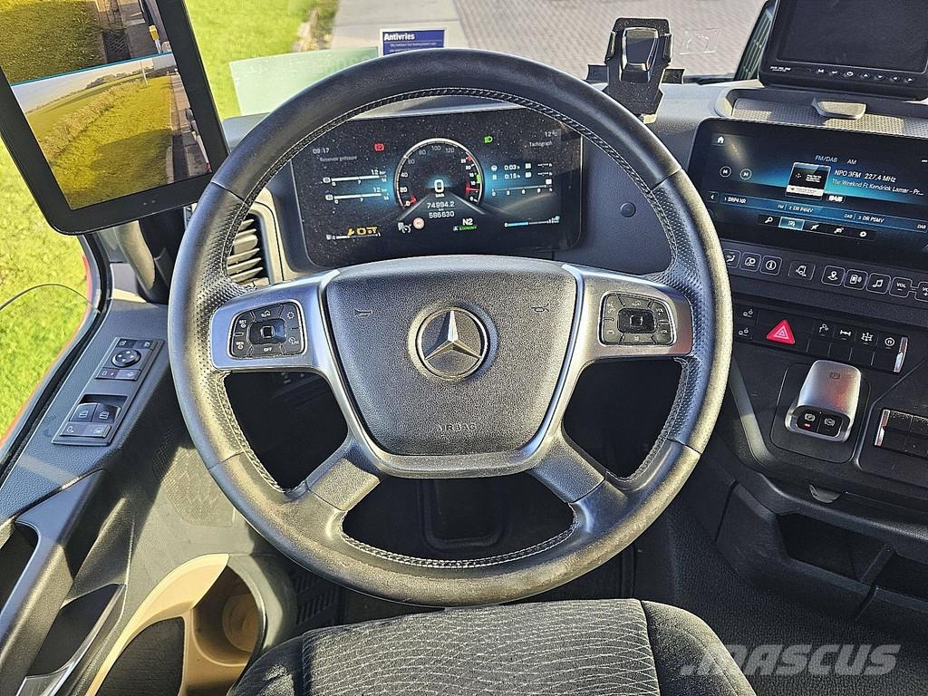 Mercedes-Benz ACTROS 2553 6x2*4 Truck Tractor Units