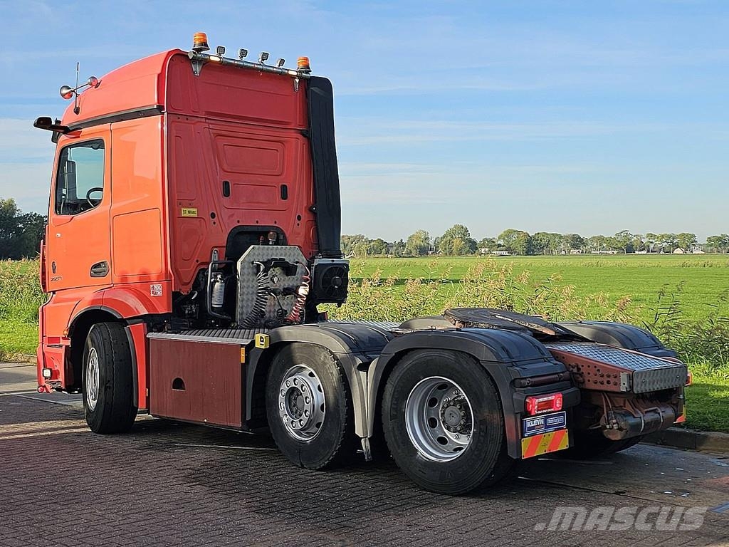 Mercedes-Benz ACTROS 2553 6x2*4 Truck Tractor Units