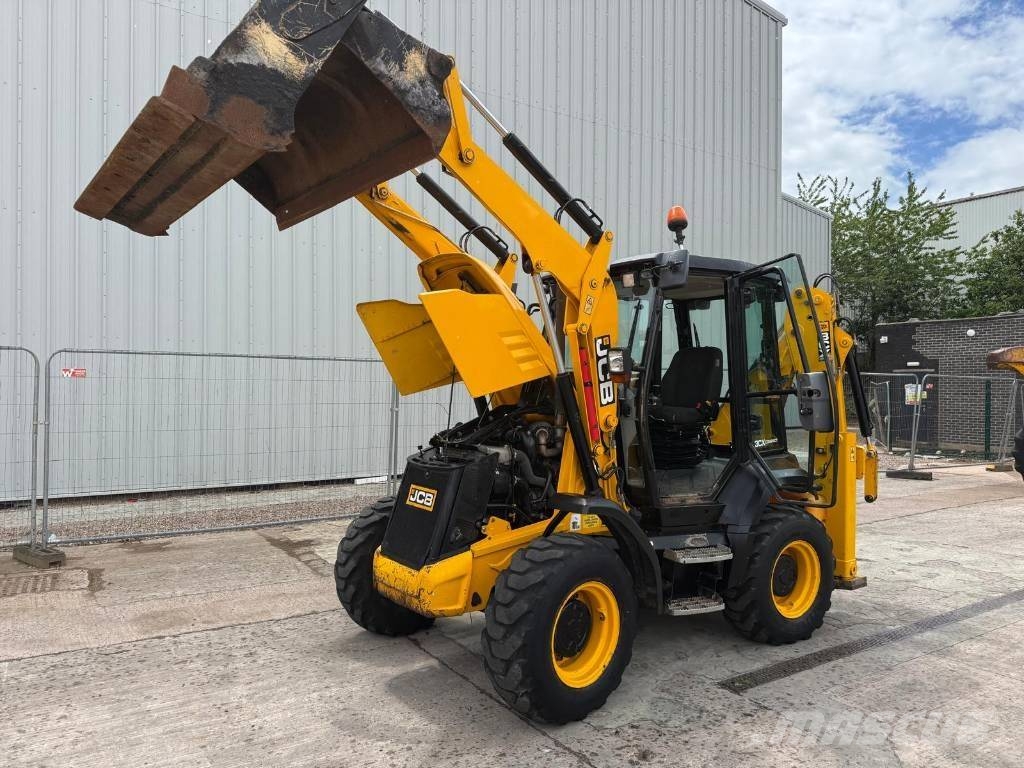 JCB 3 CX 反鏟裝載機