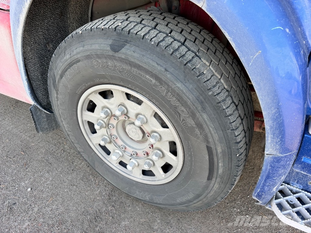 Scania R 580 Camion cu carlig de ridicare