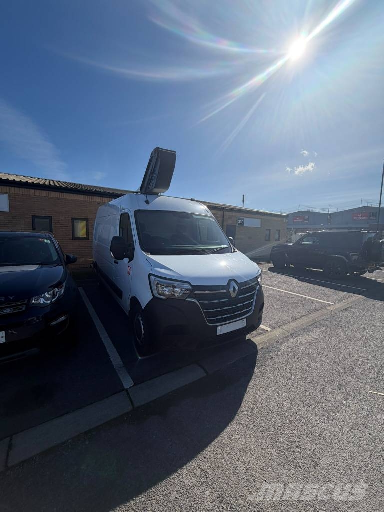 Renault Master 2.3 DCI with KLUBB KL32 12.5m Boom Auto korvtõstukid