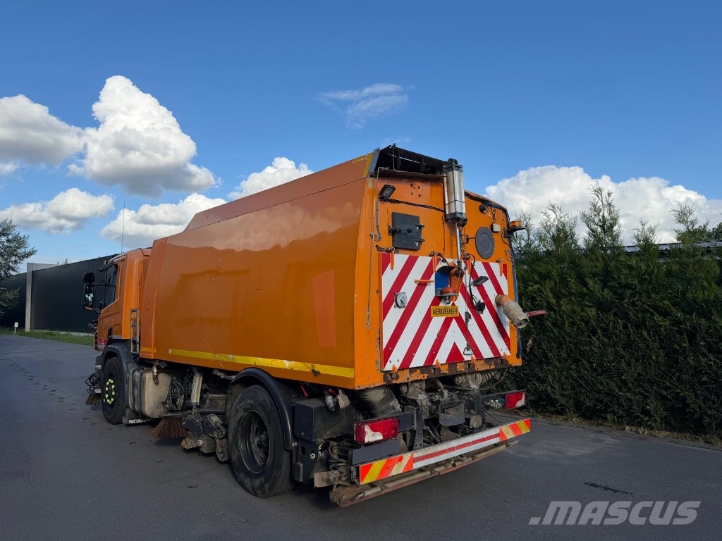 Scania 340 Veegwagens