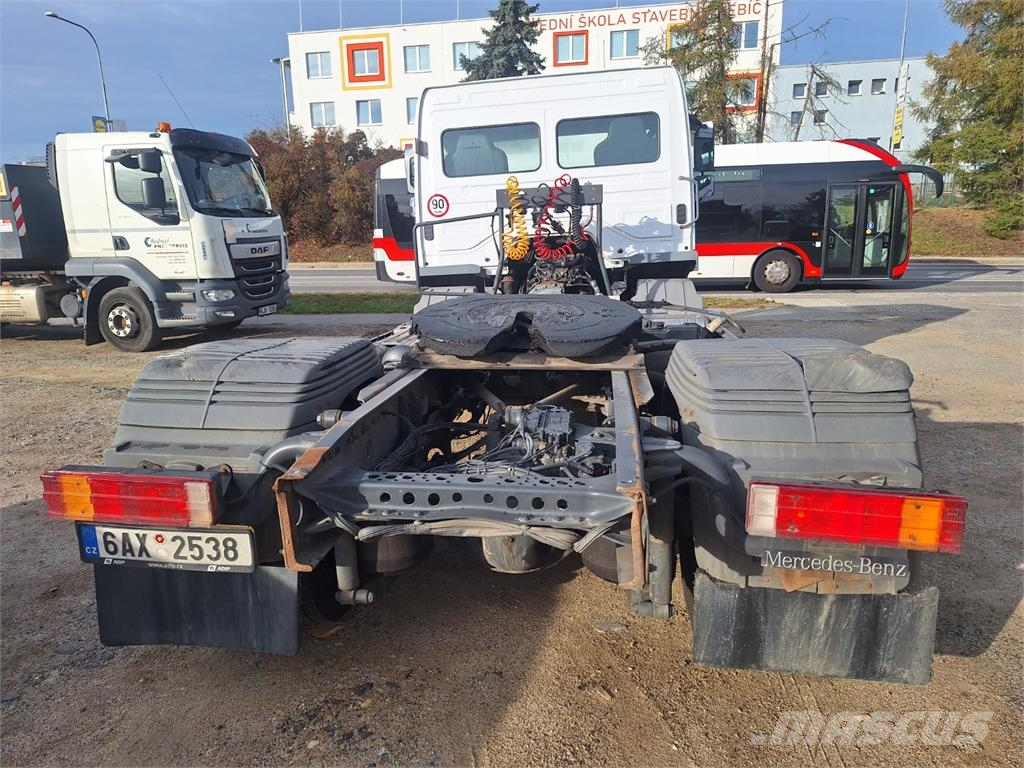 Mercedes-Benz ATEGO 1329 LS وحدات الجر