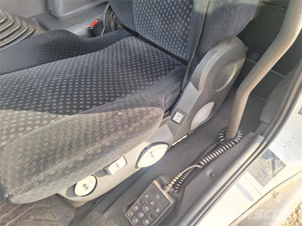 Mercedes-Benz ATEGO 1329 LS وحدات الجر