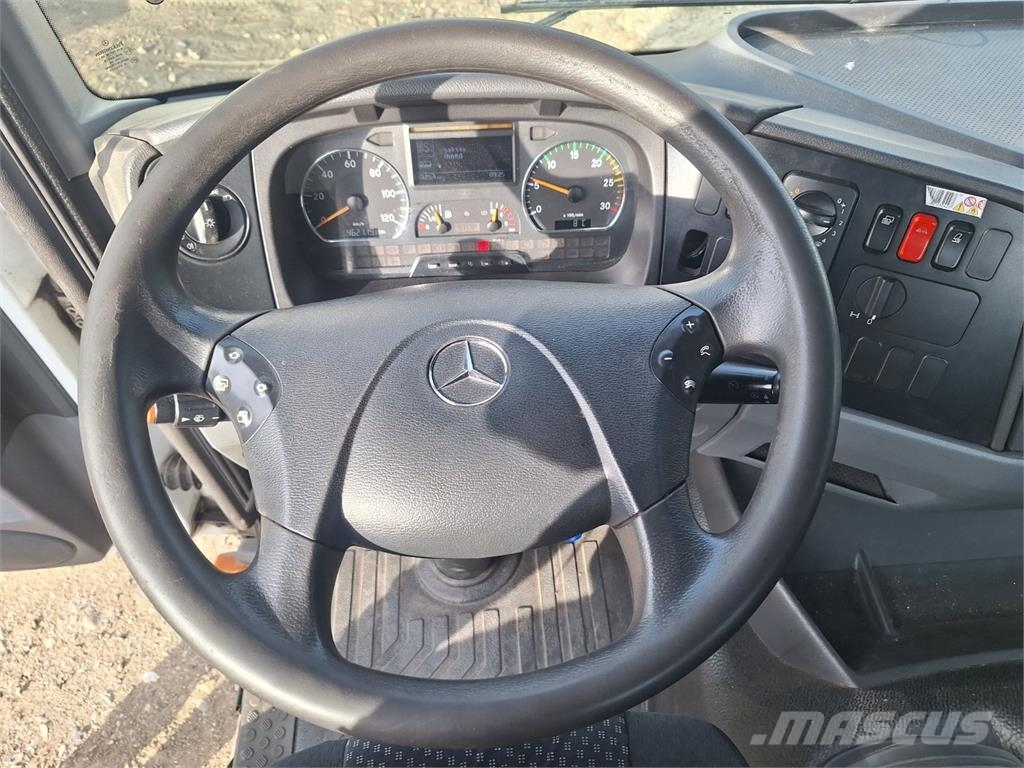 Mercedes-Benz ATEGO 1329 LS وحدات الجر