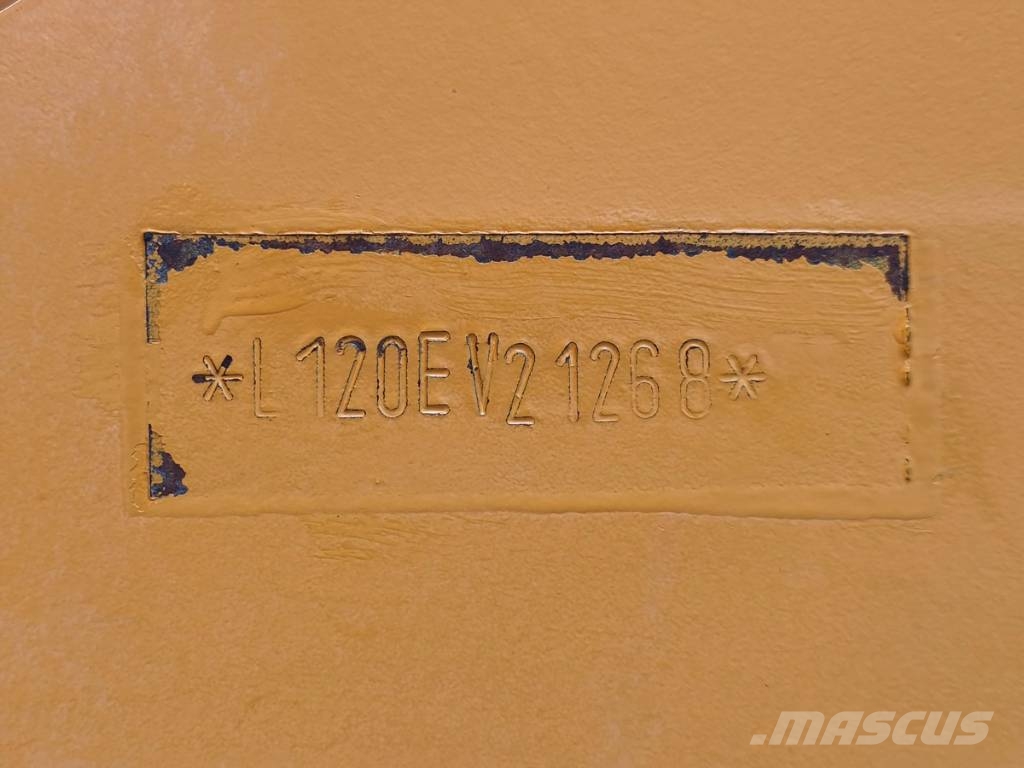 Volvo L 120 E Iekrāvēji uz riteņiem