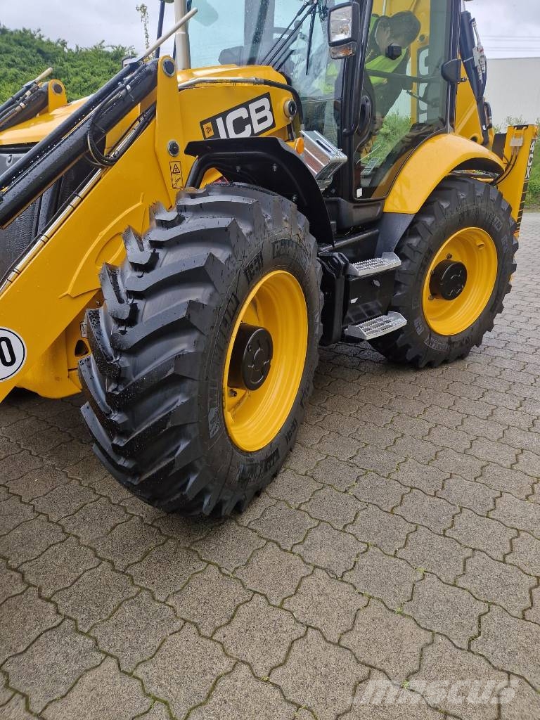 JCB 4 CX Kazıcı yükleyiciler - beko loder