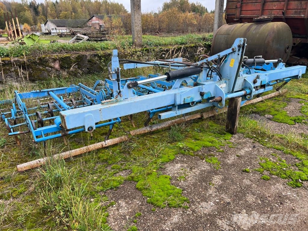 Lemken Korund 8/600 K MAR 中耕管理機