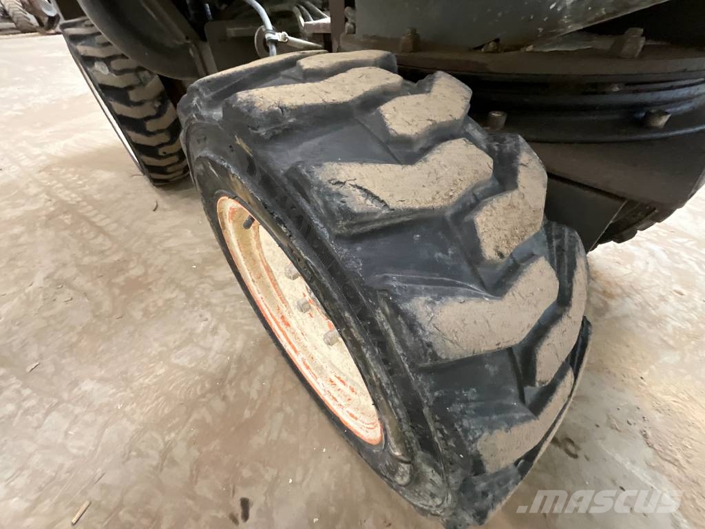 Ausa D 100 Mini Dumpers