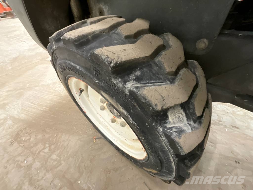 Ausa D 100 Mini Dumpers