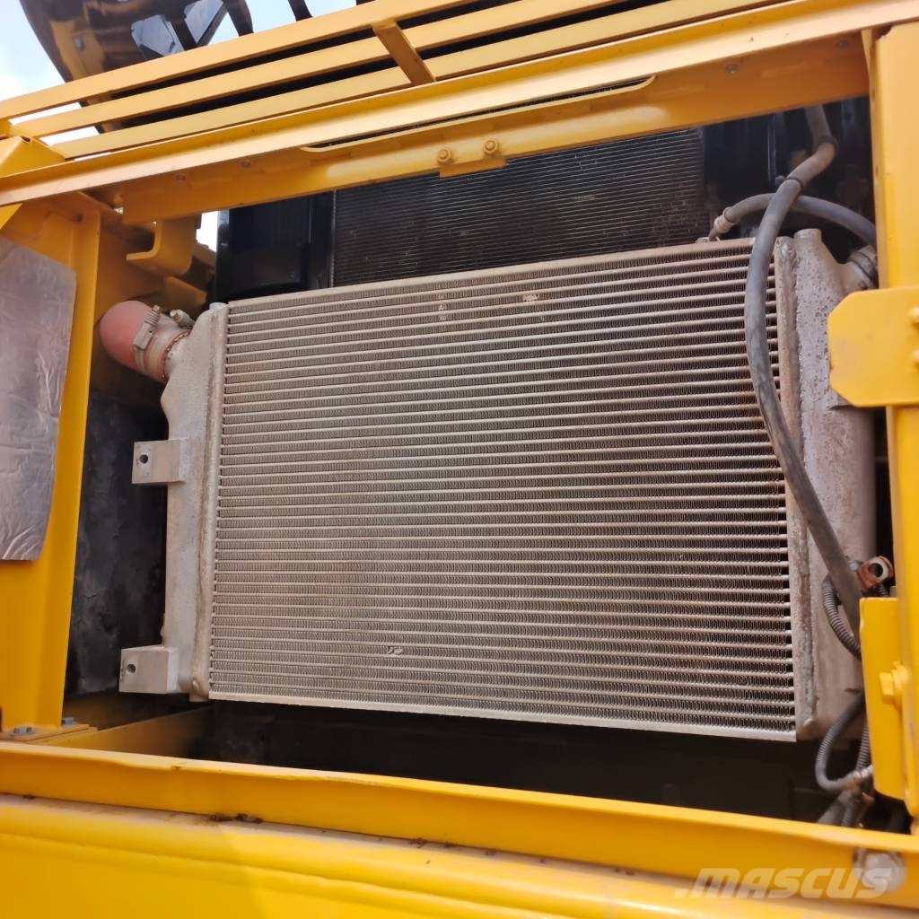 Komatsu PC350 made in Japan Crawler excavators