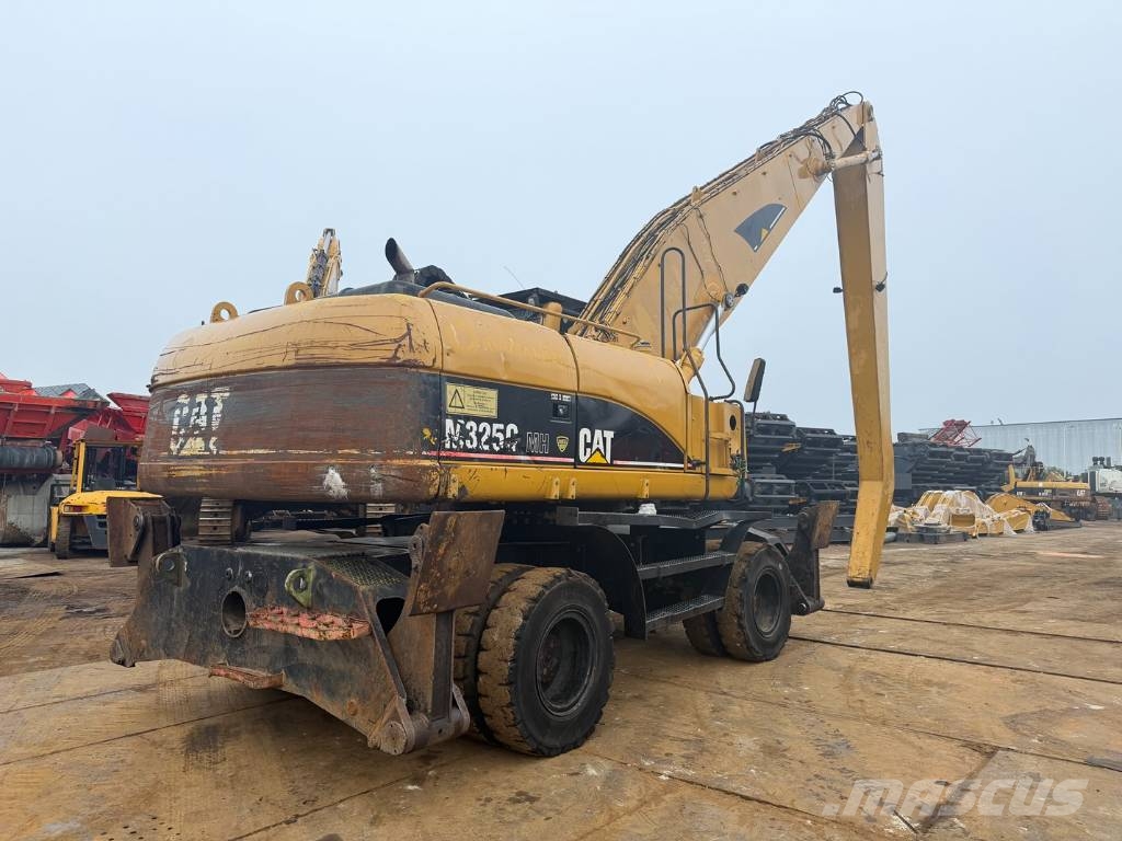 CAT M 325 C MH Waste / industry handlers
