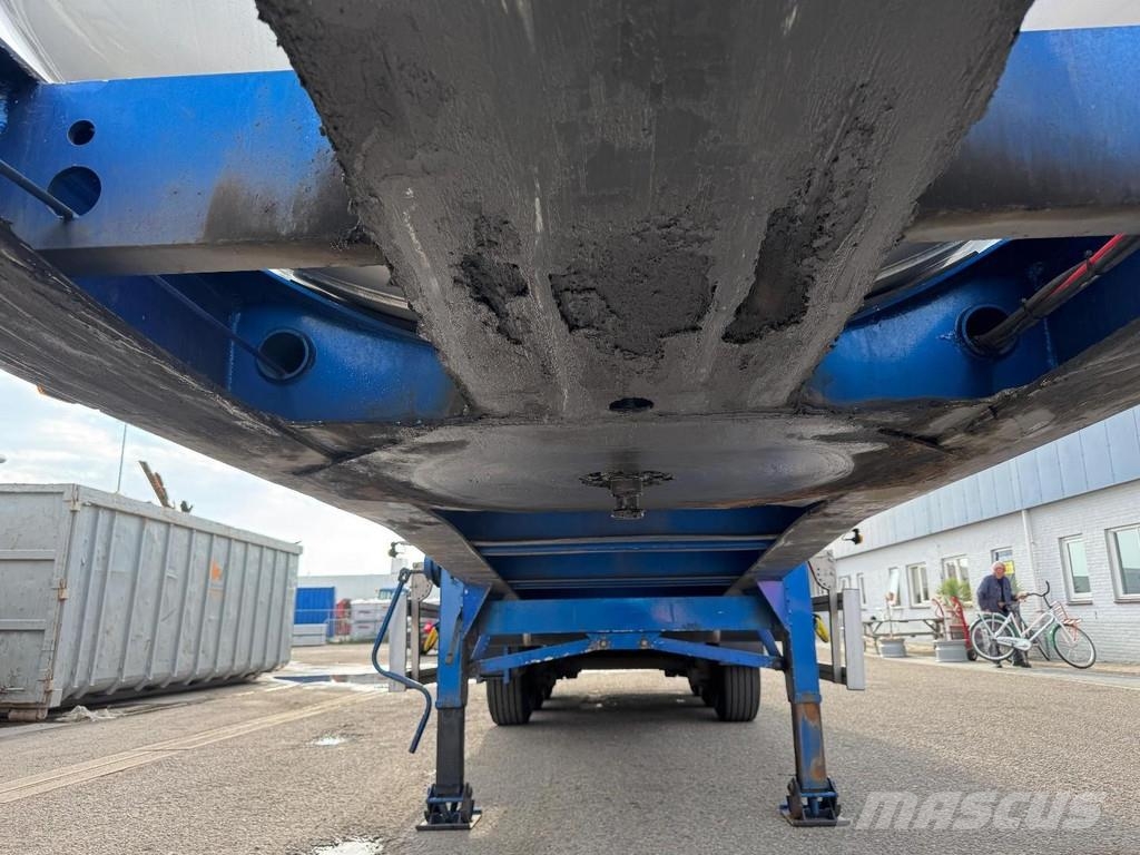 LAG O-3-40 02 3 AXLE - 61.000 LITER TANK - KIPPER Полуремаркета цистерни