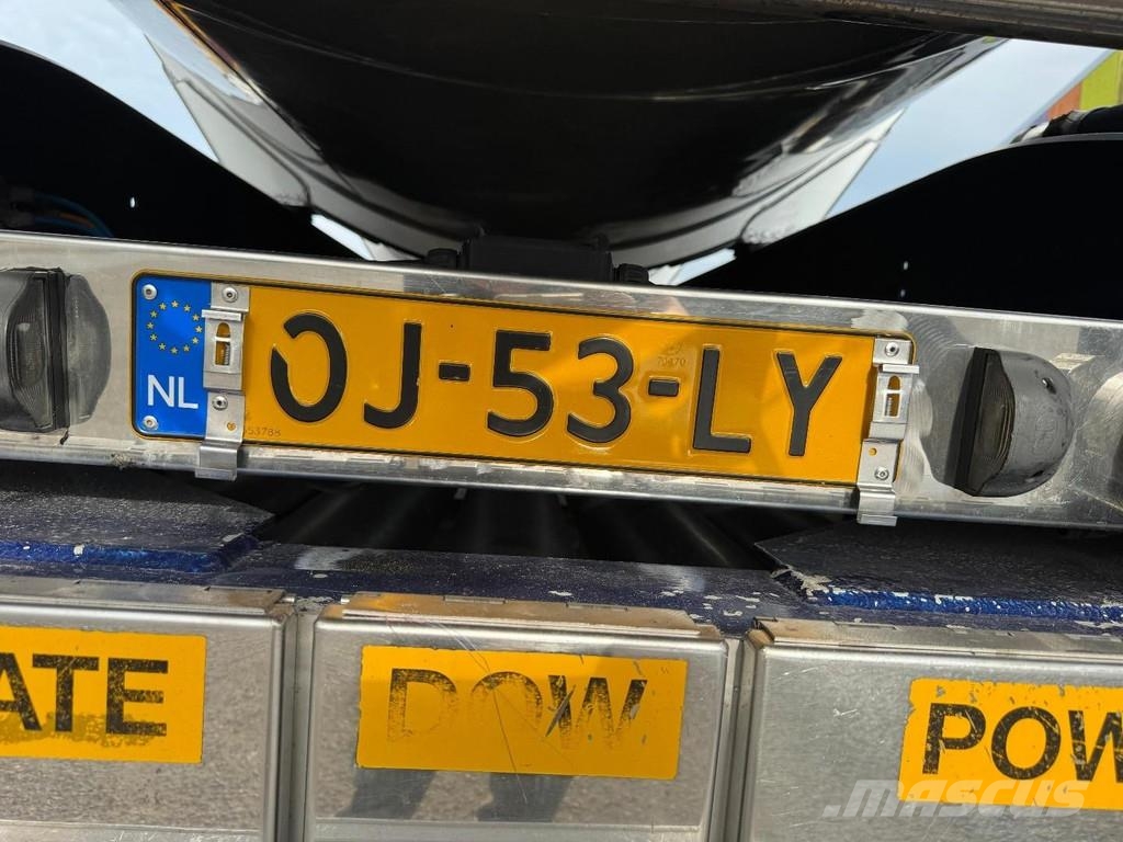 LAG O-3-40 02 3 AXLE - 61.000 LITER TANK - KIPPER Полуремаркета цистерни