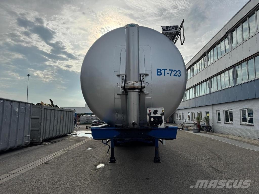 LAG O-3-40 02 3 AXLE - 61.000 LITER TANK - KIPPER Полуремаркета цистерни