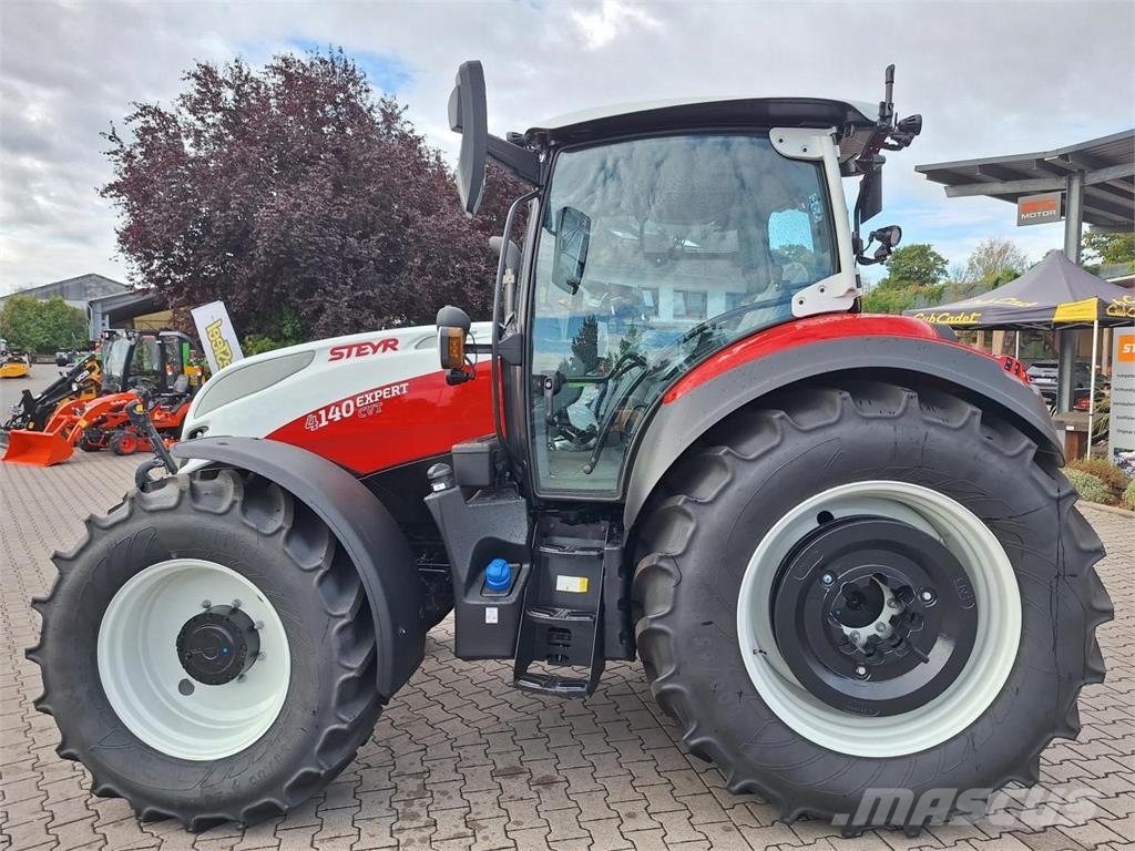 Steyr EXPERT 4140 CVT Tractoren