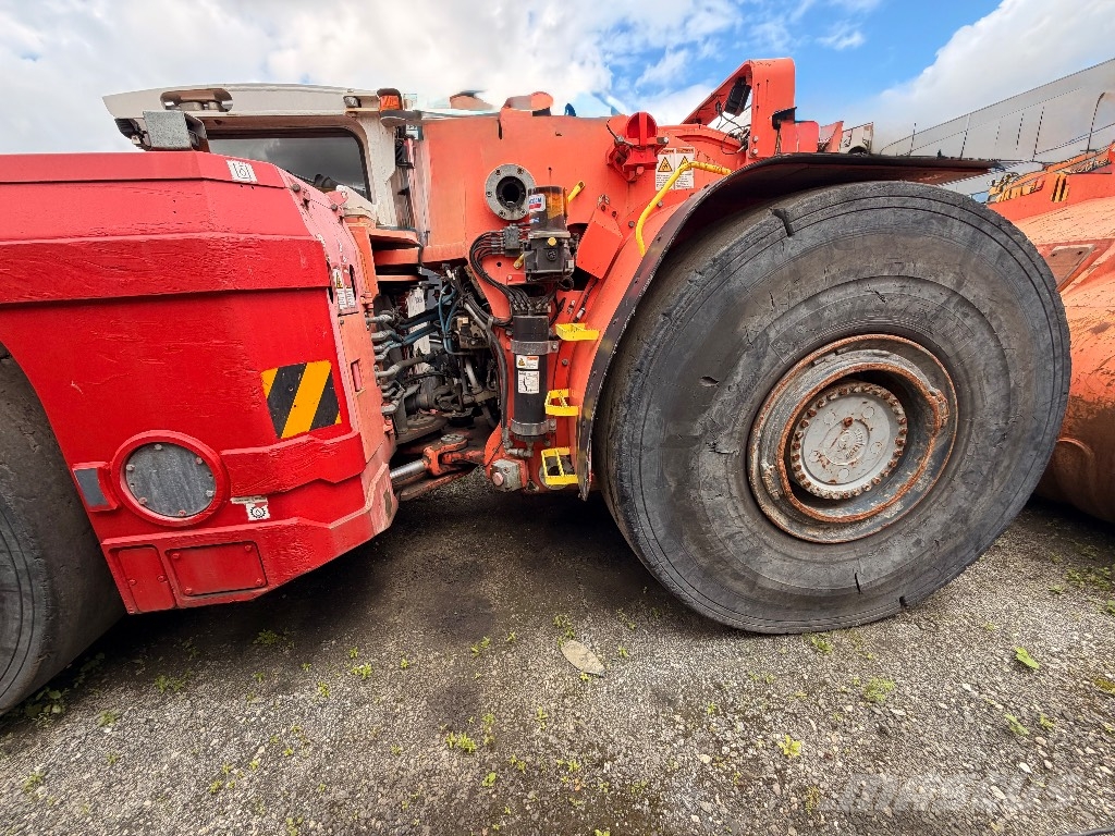 Sandvik LH 514 Caricatrici per miniera sotterranea
