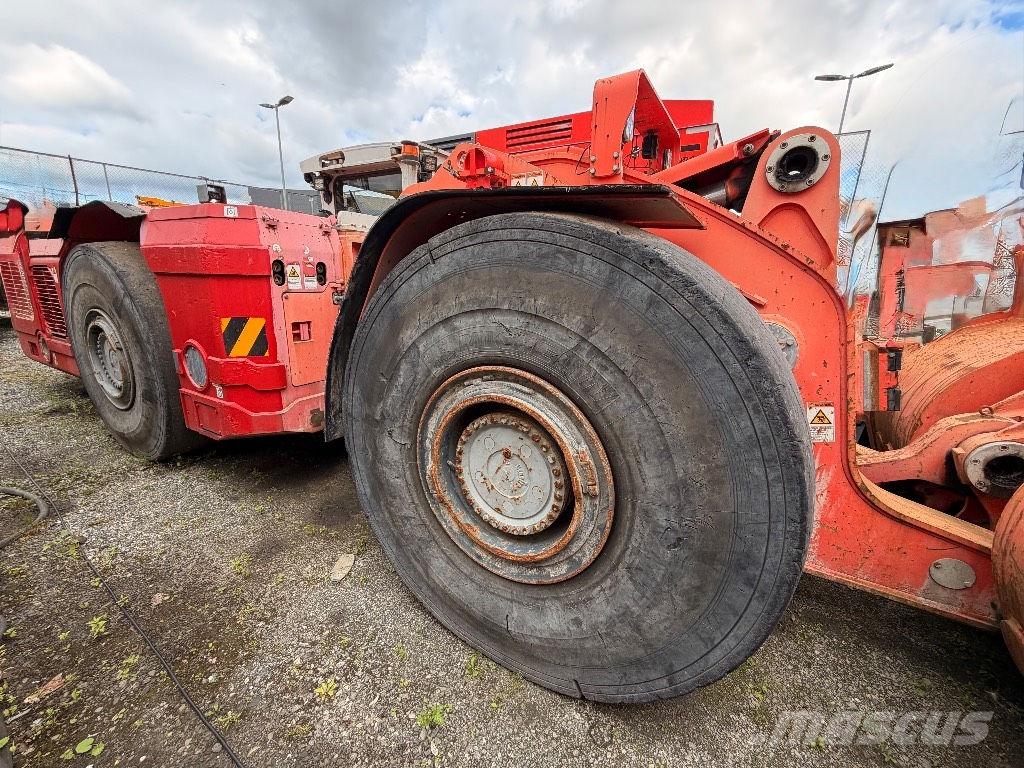 Sandvik LH 514 Caricatrici per miniera sotterranea