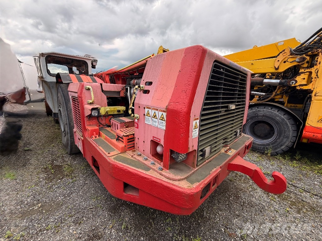 Sandvik LH 514 Caricatrici per miniera sotterranea