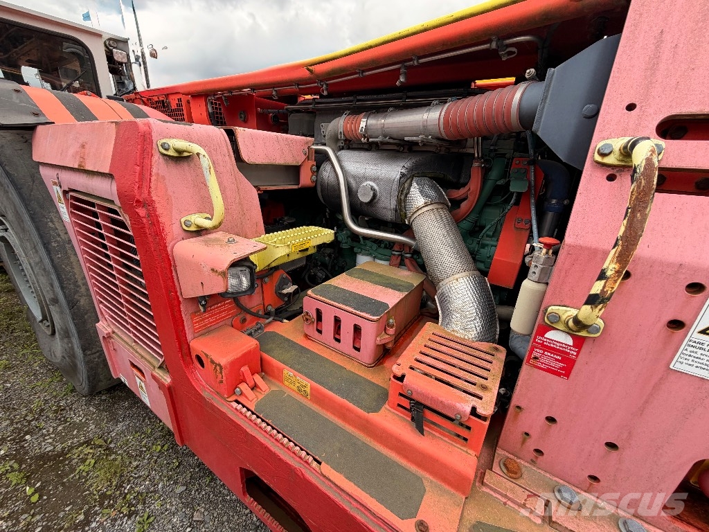 Sandvik LH 514 Caricatrici per miniera sotterranea