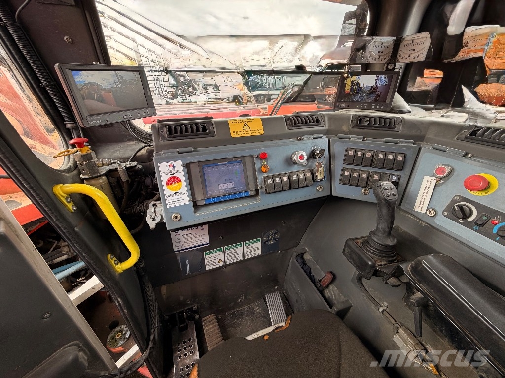 Sandvik LH 514 Caricatrici per miniera sotterranea