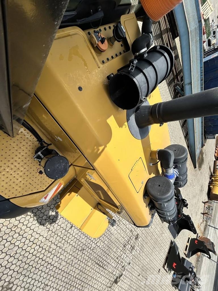 CAT 938M Cargadoras sobre ruedas