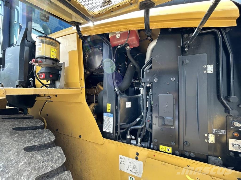 CAT 938M Cargadoras sobre ruedas