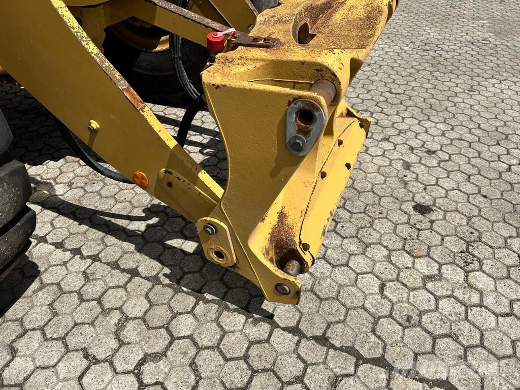 CAT 938M Cargadoras sobre ruedas